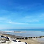 펜션 Maison De La Besliere Meuble De Tourisme 2 Etoiles Folligny