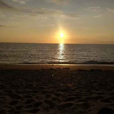 Maison De La Besliere Meuble De Tourisme 2 Etoiles Casa de Férias Folligny
