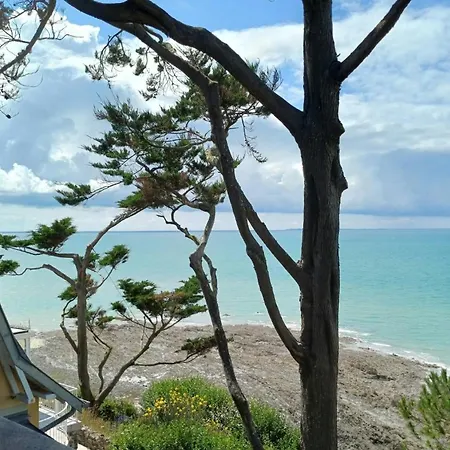 Maison De La Besliere