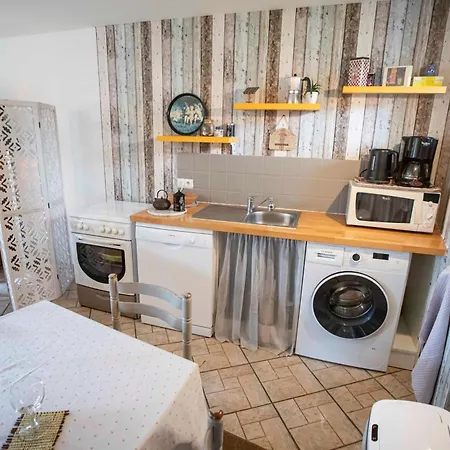 Maison De La Besliere Meuble De Tourisme 2 Etoiles * Folligny