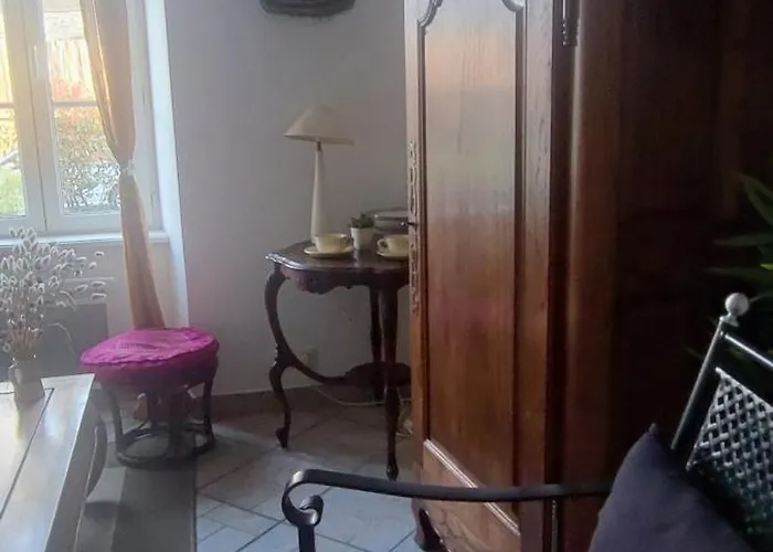 Maison De La Besliere Hébergement de vacances Folligny