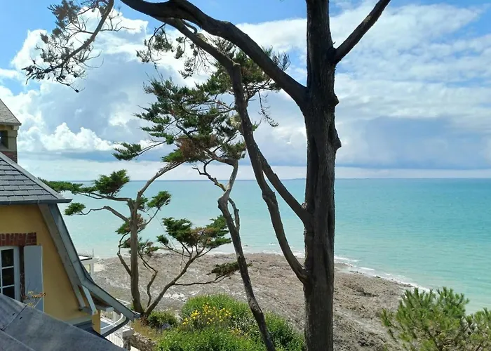 Maison De La Besliere